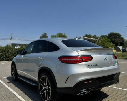 Серый Мерседес GLE-Class Coupe, объемом двигателя 2.99 л и пробегом 200 тыс. км за 41000 $, фото 5 на Automoto.ua