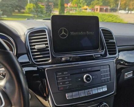 Серый Мерседес GLE-Class Coupe, объемом двигателя 2.99 л и пробегом 198 тыс. км за 45500 $, фото 15 на Automoto.ua