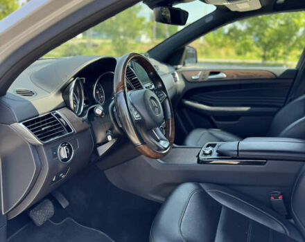 Серый Мерседес GLE-Class Coupe, объемом двигателя 2.99 л и пробегом 200 тыс. км за 41000 $, фото 29 на Automoto.ua