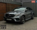 Серый Мерседес GLE-Class Coupe, объемом двигателя 3 л и пробегом 95 тыс. км за 45000 $, фото 3 на Automoto.ua