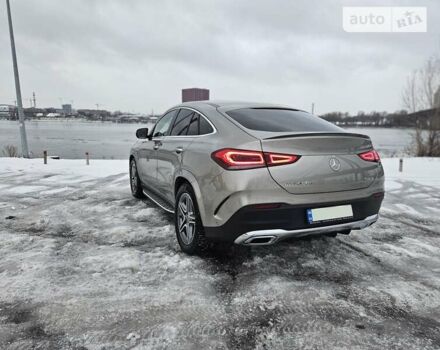 Серый Мерседес GLE-Class Coupe, объемом двигателя 2.93 л и пробегом 70 тыс. км за 102000 $, фото 7 на Automoto.ua