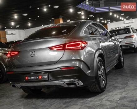 Серый Мерседес GLE-Class Coupe, объемом двигателя 2.93 л и пробегом 94 тыс. км за 79900 $, фото 12 на Automoto.ua