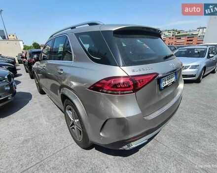 Серый Мерседес GLE-Class Coupe, объемом двигателя 2 л и пробегом 70 тыс. км за 50000 $, фото 3 на Automoto.ua