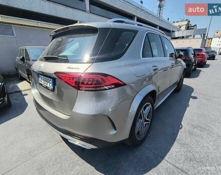 Серый Мерседес GLE-Class Coupe, объемом двигателя 2 л и пробегом 70 тыс. км за 50000 $, фото 2 на Automoto.ua
