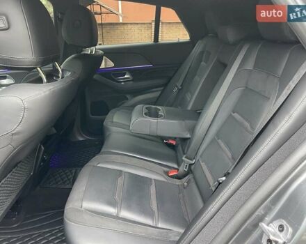 Серый Мерседес GLE-Class Coupe, объемом двигателя 3 л и пробегом 50 тыс. км за 82500 $, фото 56 на Automoto.ua