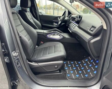 Сірий Мерседес GLE-Class Coupe, об'ємом двигуна 2 л та пробігом 63 тис. км за 82900 $, фото 41 на Automoto.ua