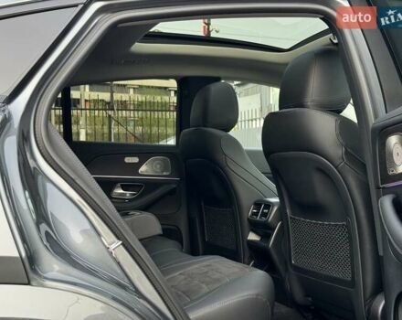 Серый Мерседес GLE-Class Coupe, объемом двигателя 2.93 л и пробегом 36 тыс. км за 79999 $, фото 23 на Automoto.ua