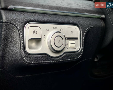 Сірий Мерседес GLE-Class Coupe, об'ємом двигуна 2.93 л та пробігом 139 тис. км за 66990 $, фото 14 на Automoto.ua