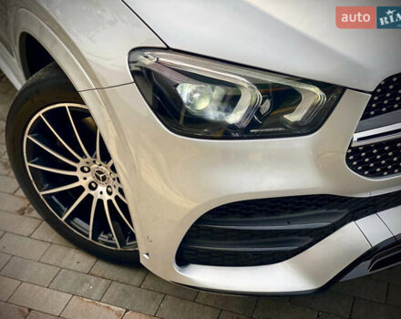 Сірий Мерседес GLE-Class Coupe, об'ємом двигуна 2.93 л та пробігом 139 тис. км за 66990 $, фото 10 на Automoto.ua