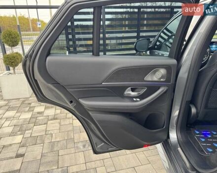 Сірий Мерседес GLE-Class Coupe, об'ємом двигуна 2 л та пробігом 63 тис. км за 82900 $, фото 30 на Automoto.ua