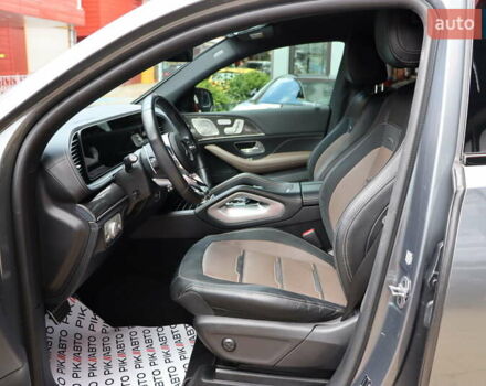 Серый Мерседес GLE-Class Coupe, объемом двигателя 3 л и пробегом 38 тыс. км за 96900 $, фото 17 на Automoto.ua