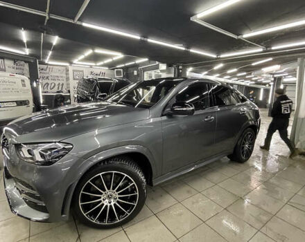 Сірий Мерседес GLE-Class Coupe, об'ємом двигуна 2.93 л та пробігом 29 тис. км за 87000 $, фото 3 на Automoto.ua