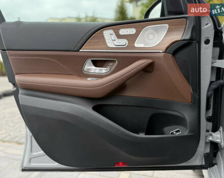 Серый Мерседес GLE-Class Coupe, объемом двигателя 2 л и пробегом 11 тыс. км за 117900 $, фото 36 на Automoto.ua