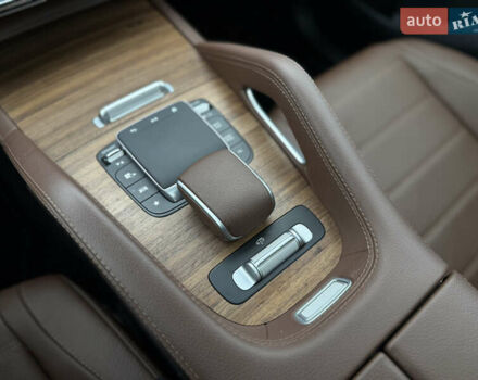 Серый Мерседес GLE-Class Coupe, объемом двигателя 2 л и пробегом 11 тыс. км за 117900 $, фото 56 на Automoto.ua
