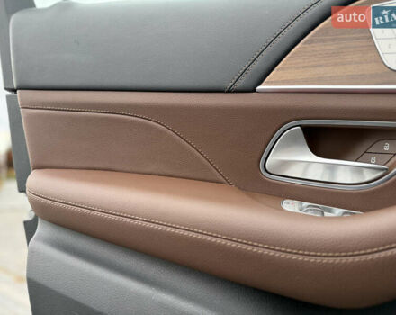 Серый Мерседес GLE-Class Coupe, объемом двигателя 2 л и пробегом 11 тыс. км за 117900 $, фото 37 на Automoto.ua