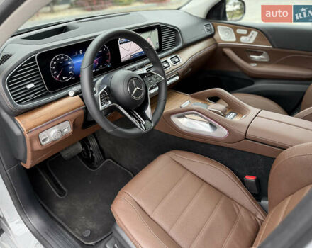 Серый Мерседес GLE-Class Coupe, объемом двигателя 2 л и пробегом 11 тыс. км за 117900 $, фото 45 на Automoto.ua