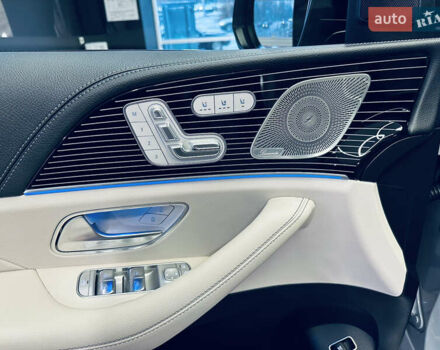 Серый Мерседес GLE-Class Coupe, объемом двигателя 3 л и пробегом 5 тыс. км за 127000 $, фото 22 на Automoto.ua