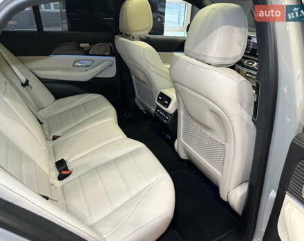 Серый Мерседес GLE-Class Coupe, объемом двигателя 3 л и пробегом 5 тыс. км за 127000 $, фото 63 на Automoto.ua