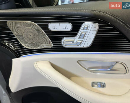 Серый Мерседес GLE-Class Coupe, объемом двигателя 3 л и пробегом 5 тыс. км за 127000 $, фото 67 на Automoto.ua