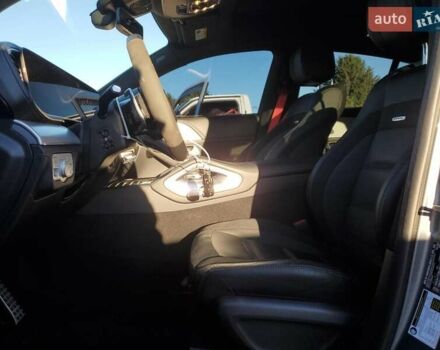 Сірий Мерседес GLE-Class Coupe, об'ємом двигуна 3.98 л та пробігом 27 тис. км за 75000 $, фото 6 на Automoto.ua