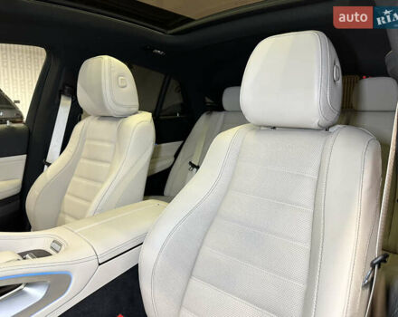 Серый Мерседес GLE-Class Coupe, объемом двигателя 3 л и пробегом 5 тыс. км за 127000 $, фото 26 на Automoto.ua