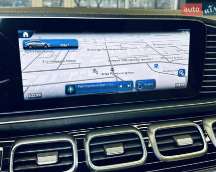 Серый Мерседес GLE-Class Coupe, объемом двигателя 3 л и пробегом 5 тыс. км за 127000 $, фото 40 на Automoto.ua