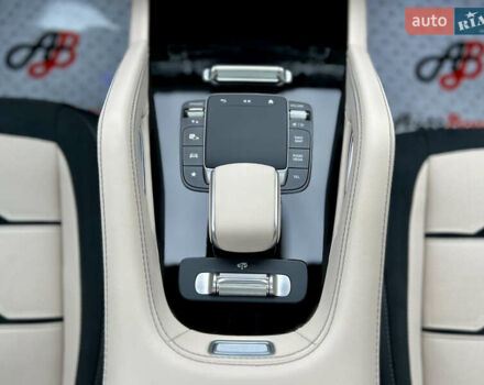 Сірий Мерседес GLE-Class Coupe, об'ємом двигуна 3 л та пробігом 7 тис. км за 155000 $, фото 43 на Automoto.ua