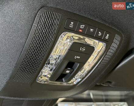 Серый Мерседес GLE-Class Coupe, объемом двигателя 3 л и пробегом 5 тыс. км за 127000 $, фото 48 на Automoto.ua