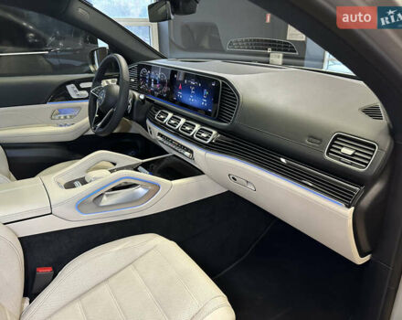 Серый Мерседес GLE-Class Coupe, объемом двигателя 3 л и пробегом 5 тыс. км за 127000 $, фото 68 на Automoto.ua