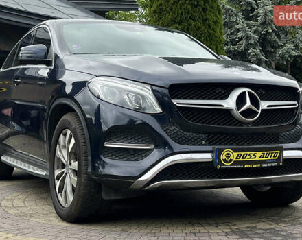 Синий Мерседес GLE-Class Coupe, объемом двигателя 3 л и пробегом 206 тыс. км за 34900 $, фото 8 на Automoto.ua