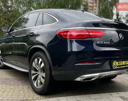 Синий Мерседес GLE-Class Coupe, объемом двигателя 3 л и пробегом 206 тыс. км за 34900 $, фото 9 на Automoto.ua