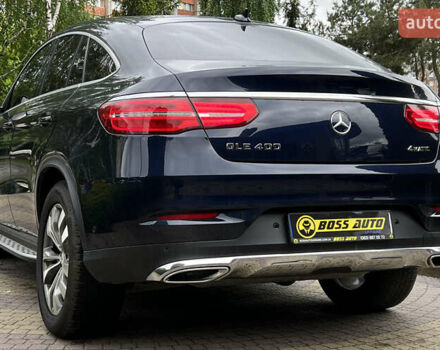 Синий Мерседес GLE-Class Coupe, объемом двигателя 3 л и пробегом 206 тыс. км за 34900 $, фото 4 на Automoto.ua