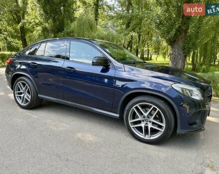 Синий Мерседес GLE-Class Coupe, объемом двигателя 2.99 л и пробегом 211 тыс. км за 40500 $, фото 1 на Automoto.ua