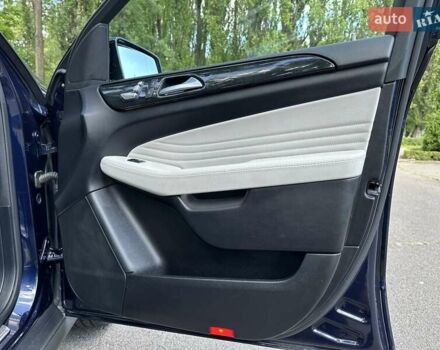 Синий Мерседес GLE-Class Coupe, объемом двигателя 2.99 л и пробегом 211 тыс. км за 40500 $, фото 10 на Automoto.ua