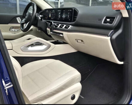 Синий Мерседес GLE-Class Coupe, объемом двигателя 2.93 л и пробегом 62 тыс. км за 77000 $, фото 10 на Automoto.ua