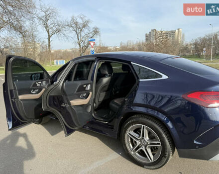 Синий Мерседес GLE-Class Coupe, объемом двигателя 3 л и пробегом 91 тыс. км за 85000 $, фото 23 на Automoto.ua