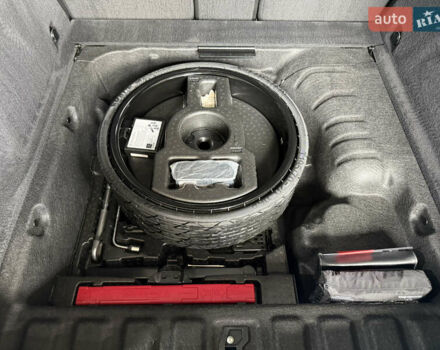 Синий Мерседес GLE-Class Coupe, объемом двигателя 3 л и пробегом 91 тыс. км за 85000 $, фото 30 на Automoto.ua