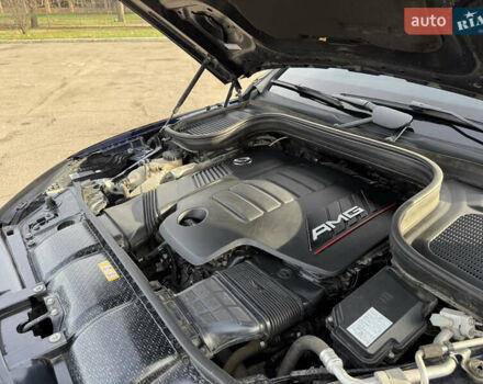 Синий Мерседес GLE-Class Coupe, объемом двигателя 3 л и пробегом 91 тыс. км за 85000 $, фото 29 на Automoto.ua