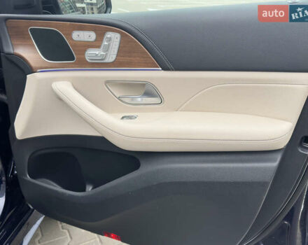 Мерседес GLE-Class Coupe 2021 в Киеве на Automoto.ua Синий Мерседес GLE-Class Coupe, объемом двигателя 2.93 л и пробегом 38 тыс. км за 74700 $, фото 32 на Automoto.ua