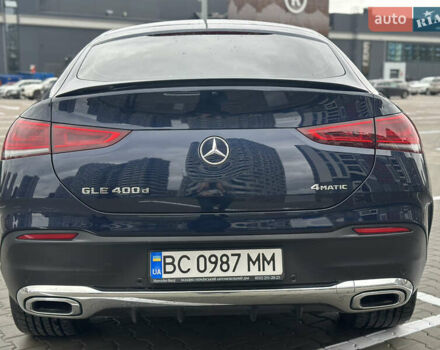 Мерседес GLE-Class Coupe 2021 в Киеве на Automoto.ua Синий Мерседес GLE-Class Coupe, объемом двигателя 2.93 л и пробегом 38 тыс. км за 74700 $, фото 13 на Automoto.ua