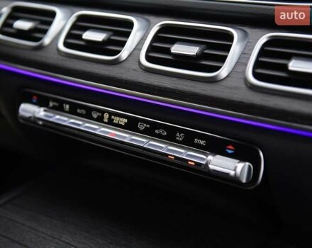 Синій Мерседес GLE-Class Coupe, об'ємом двигуна 1.99 л та пробігом 79 тис. км за 69999 $, фото 60 на Automoto.ua