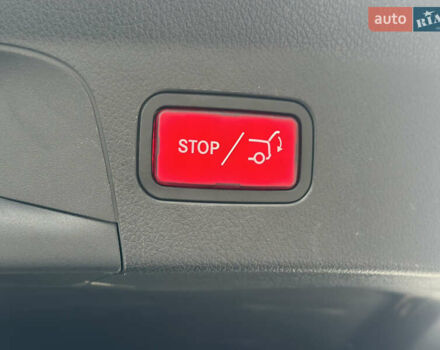 Мерседес GLE-Class Coupe 2021 в Киеве на Automoto.ua Синий Мерседес GLE-Class Coupe, объемом двигателя 2.93 л и пробегом 38 тыс. км за 74700 $, фото 44 на Automoto.ua