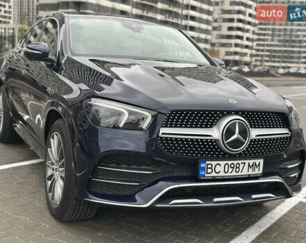 Мерседес GLE-Class Coupe 2021 в Киеве на Automoto.ua Синий Мерседес GLE-Class Coupe, объемом двигателя 2.93 л и пробегом 38 тыс. км за 74700 $, фото 3 на Automoto.ua