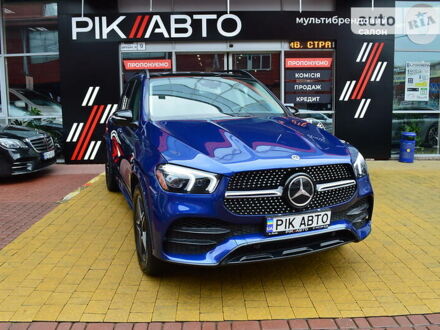 Мерседес GLE 580 2020 в Львове на Automoto.ua Синий Мерседес GLE 580, объемом двигателя 4 л и пробегом 12 тыс. км за 87900 $, фото 1 на Automoto.ua