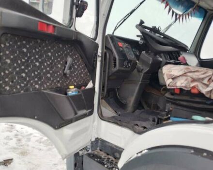 Белый Мерседес LK-Series, объемом двигателя 13 л и пробегом 650 тыс. км за 17500 $, фото 5 на Automoto.ua