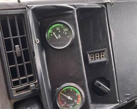 Белый Мерседес LK-Series, объемом двигателя 9 л и пробегом 500 тыс. км за 8000 $, фото 9 на Automoto.ua