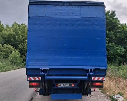 Белый Мерседес LK-Series, объемом двигателя 9 л и пробегом 500 тыс. км за 8000 $, фото 3 на Automoto.ua