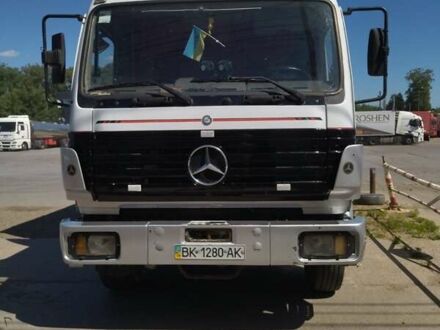 Мерседес LK-Series 1998 в Львове на Automoto.ua Белый Мерседес LK-Series, объемом двигателя 5.96 л и пробегом 1000 тыс. км за 9000 $, фото 1 на Automoto.ua