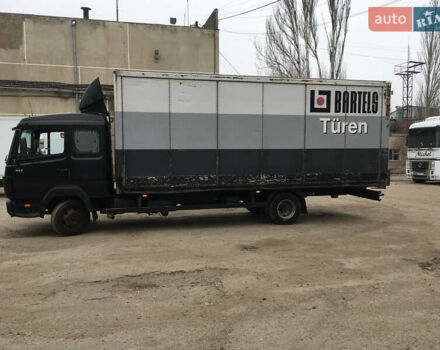 Чорний Мерседес LK-Series, об'ємом двигуна 6 л та пробігом 920 тис. км за 10800 $, фото 8 на Automoto.ua