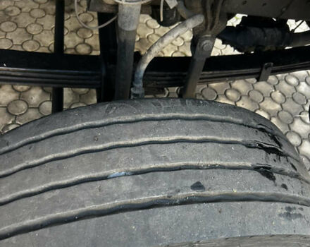 Фиолетовый Мерседес LK-Series, объемом двигателя 5.97 л и пробегом 447 тыс. км за 8200 $, фото 14 на Automoto.ua